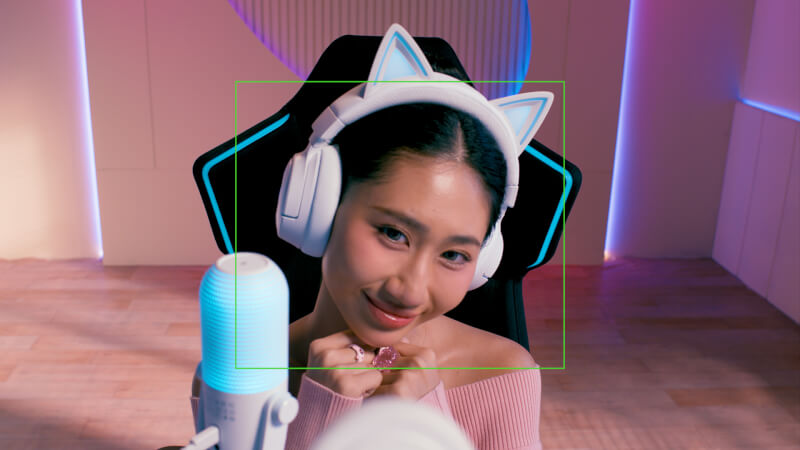 Kiyo V2 Pro_Streamer_AI framing.jpg